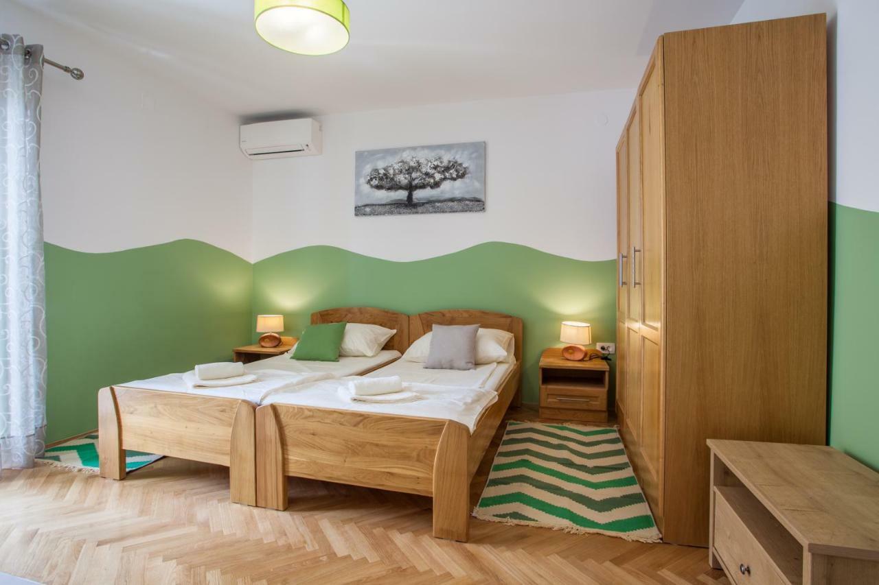 Guesthouse Maver Cres Exterior foto